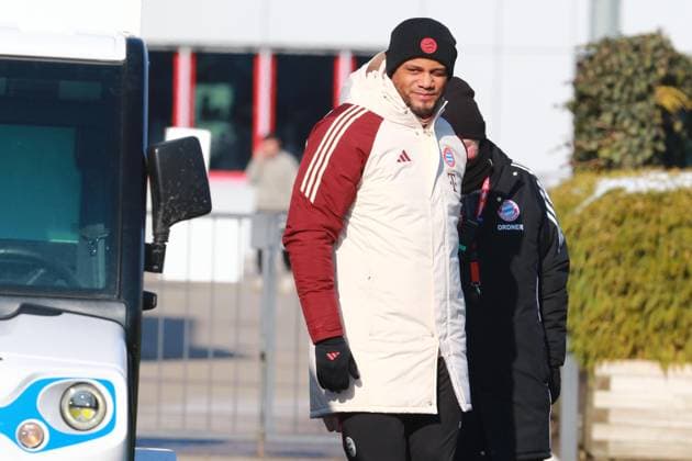 Coach Vincent Kompany, Portraet, Portrait, Football Final training FC Bayern Munich before UEFA Champions League match against Celtic Glasgow 17 02 2025 Training ground, Säbenerstr PHOTO Mladen Lackovic LakoPress