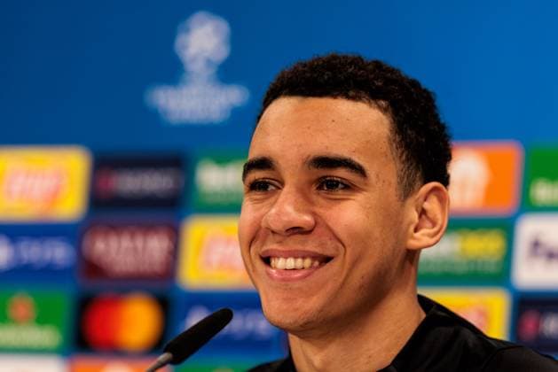 UEFA Champions League press conference FC Bayern Munich 17 02 2025 Jamal Musiala FC Bayern Munich, 42 smiles, laughs UEFA Champions League press conference FC Bayern Munich before the match against Celtic FC, Munich, training ground at Säbenerstr on 17 02 2025 Copyright: xBEAUTIFULxSPORTS Wunderlx