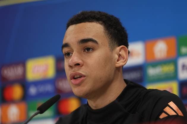 Football, Men, Champions League, Season 2024 2025, FC Bayern Munich, International Press Conference Jamal Musiala FC Bayern Munich at the Press Conference, Head, Portrait