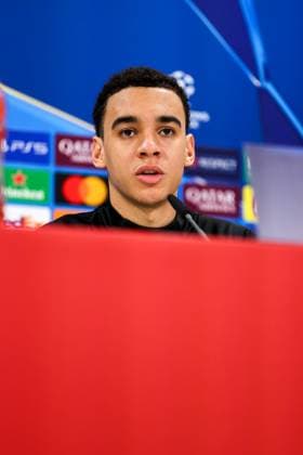 Jamal Musiala FC Bayern Muenchen, 42 at the press conference, GER, International Press Conference, FC Bayern Muenchen, Football, UEFA Champions League, Play offs, 2024 2025 season, 17 02 2025, GER, International Press Conference, FC Bayern Muenchen, Football, UEFA Champions League, Play offs, 2024 2025 season, 17 02 2025 Muenchen Copyright: xEibner-Pressefoto JennixMaulx EP_JML