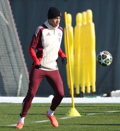 17 02 2025, CL final training, Saebenerstrasse Muenchen,, Football, Sport, in the picture Jamal Musiala FC Bayern Muenchen