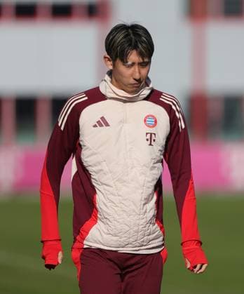 17 02 2025, CL final training, Saebenerstrasse Muenchen,, Football, Sport, in the picture Hiroki Ito FC Bayern Muenchen