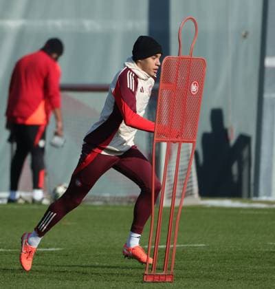 17 02 2025, CL final training, Saebenerstrasse Muenchen,, Football, Sport, in the picture Jamal Musiala FC Bayern Muenchen