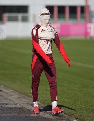 17 02 2025, CL final training, Saebenerstrasse Muenchen,, Football, Sport, in the picture Joshua Kimmich FC Bayern Muenchen