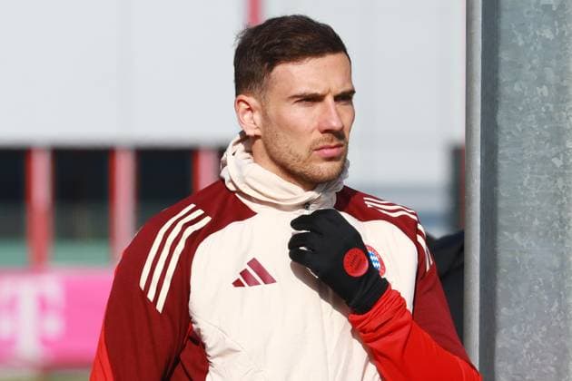 8 Leon Goretzka, Portraet, Portrait, Football Final training FC Bayern Munich before UEFA Champions League match against Celtic Glasgow 17 02 2025 Training ground, Säbenerstr PHOTO Mladen Lackovic LakoPress