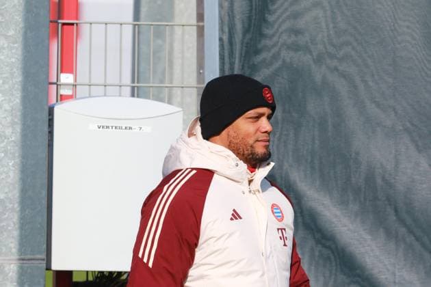 Coach Vincent Kompany, Portraet, Portrait, Football Final training FC Bayern Munich before UEFA Champions League match against Celtic Glasgow 17 02 2025 Training ground, Säbenerstr PHOTO Mladen Lackovic LakoPress