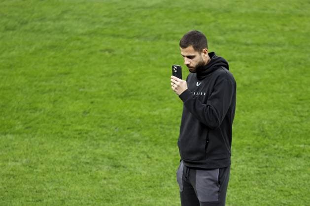 Milan - David Hancko of Feyenoord during the walk around the San Siro stadium prior to the UEFA Champions League game against AC Milan at San Siro on Feb. 17, 2025 in Milan, Italy. ANP MAURICE VAN STEEN xVIxANPxSportx xxANPxIVx 520249318 originalFilename: 520249318.jpg