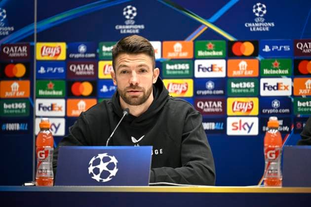 Atalanta v Club Brugge - UEFA Champions League Media Activities 17 02 2025 BERGAMO, ITALY - FEBRUARY 17 : Mechele Brandon defender of Club Brugge and Hayen Nicky head coach of Club Brugge talking to the press during a press conference, PK, Pressekonferenz ahead of the UEFA Champions League 2024 25 knockout phase play-off match second leg between Atalanta and Club Brugge on February 17, 2025 in Bergamo, Italy, 17 02 2025 Bergamo Italy  Copyright: xJanxDexMeuleneirx