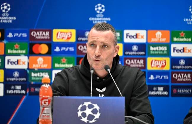 Atalanta v Club Brugge - UEFA Champions League Media Activities 17 02 2025 BERGAMO, ITALY - FEBRUARY 17 : Mechele Brandon defender of Club Brugge and Hayen Nicky head coach of Club Brugge talking to the press during a press conference, PK, Pressekonferenz ahead of the UEFA Champions League 2024 25 knockout phase play-off match second leg between Atalanta and Club Brugge on February 17, 2025 in Bergamo, Italy, 17 02 2025 Bergamo Italy  Copyright: xJanxDexMeuleneirx