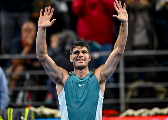ATP, Tennis Herren QATAR EXXONMOBIL OPEN ROUND OF 32 Carlos Alcaraz of Spain celebrates after winning her round of 32 match against Marin Cilic of Croatia during the ATP Qatar ExxonMobil Open 2025 tennis tournament at the Khalifa International Tennis Complex in Doha, Qatar, on February 17, 2025. DOHA Qatar Copyright: xNOUSHADx
