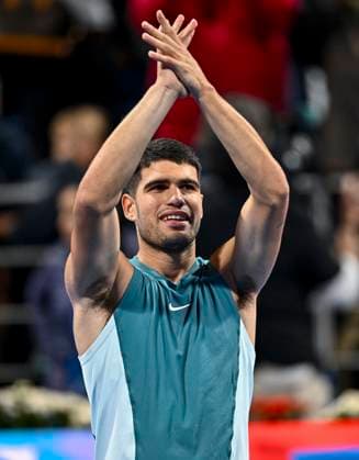ATP, Tennis Herren QATAR EXXONMOBIL OPEN ROUND OF 32 Carlos Alcaraz of Spain celebrates after winning her round of 32 match against Marin Cilic of Croatia during the ATP Qatar ExxonMobil Open 2025 tennis tournament at the Khalifa International Tennis Complex in Doha, Qatar, on February 17, 2025. DOHA Qatar Copyright: xNOUSHADx