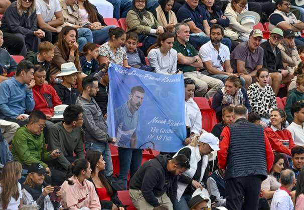 ATP, Tennis Herren QATAR EXXONMOBIL OPEN DOUBLES ROUND OF 16 Fans of Novak Djokovic of Serbia and Fernando Verdasco of Spain during their doubles round of 16 match against Alexander Bublik of Kazakistan and Karen Khachanov of Russia at the ATP Qatar ExxonMobil Open 2025 tennis tournament at the Khalifa International Tennis Complex in Doha, Qatar, on February 17, 2025. DOHA Qatar Copyright: xNOUSHADx