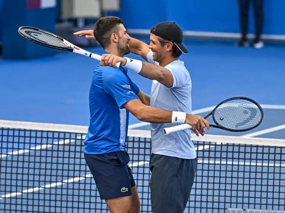 ATP, Tennis Herren QATAR EXXONMOBIL OPEN DOUBLES ROUND OF 16 Novak Djokovic (L) of Serbia and Fernando Verdasco of Spain celebrate after winning their doubles round of 16 match against Alexander Bublik of Kazakistan and Karen Khachanov of Russia at the ATP Qatar ExxonMobil Open 2025 tennis tournament at the Khalifa International Tennis Complex in Doha, Qatar, on February 17, 2025. DOHA Qatar Copyright: xNOUSHADx