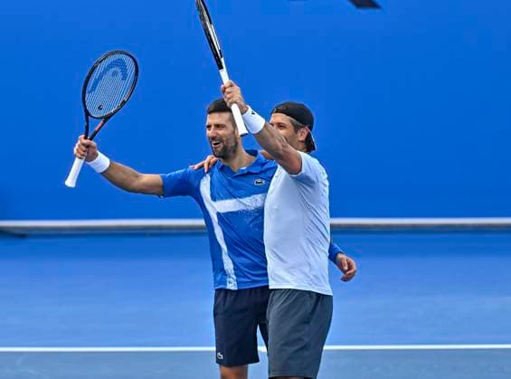ATP, Tennis Herren QATAR EXXONMOBIL OPEN DOUBLES ROUND OF 16 Novak Djokovic (L) of Serbia and Fernando Verdasco of Spain celebrate after winning their doubles round of 16 match against Alexander Bublik of Kazakistan and Karen Khachanov of Russia at the ATP Qatar ExxonMobil Open 2025 tennis tournament at the Khalifa International Tennis Complex in Doha, Qatar, on February 17, 2025. DOHA Qatar Copyright: xNOUSHADx