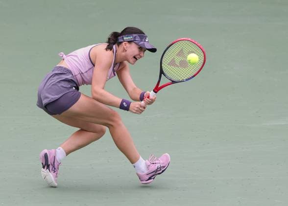 Eva Lys GER , Dubai Duty Free Tennis Championships, Dubai, U A E Copyright: xJuergenxHasenkopfx