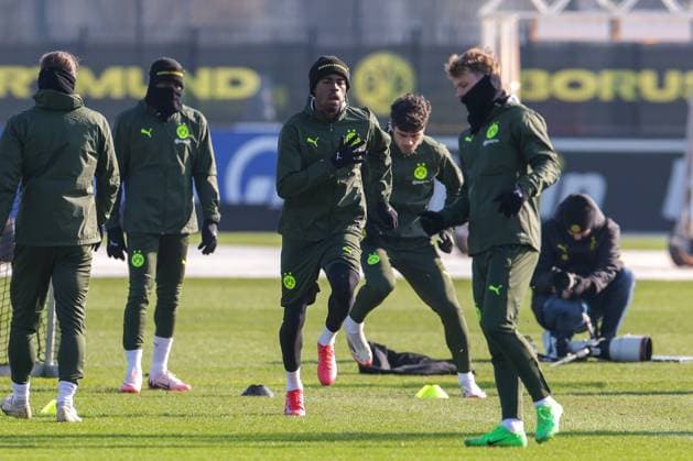 18 02 2025, Final training session for the UEFA Champions League match between Borussia Dortmund and Sporting Lisbon, Carney Chukwuemeka Borussia Dortmund , Dortmund Training ground Borussia Dortmund NRW Germany xRHR PHOTO DEx Copyright: DennisxEwert RHR-FOTOx RHR-FOTO DE
