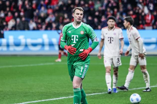 Sport, Football, Bundesliga Season 2024 2025 22 Matchday Bayer 04 Leverkusen FC Bayern Munich 15 02 2025, BayArena Manuel Neuer FC Bayern Munich, 1 Leverkusen BayArena Nordrhein Westfahlen Germany