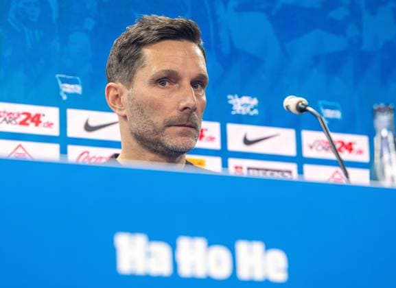 Soccer, Men, Season 2024 25, 2 Bundesliga, Hertha BSC, Press conference for the presentation of the new coach Stefan Leitl, in the picture from left coach Stefan Leitl Hertha BSC , 18 02 2025, Copyright: xSebastianxRäppold MatthiasxKochx