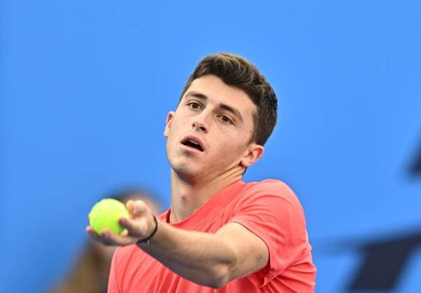 ATP, Tennis Herren QATAR EXXONMOBIL OPEN ROUND OF 32 Luca Nardi of Italy competes in her round of 32l match against Zhizhen Zhang of Chinaduring the ATP Qatar ExxonMobil Open 2025 tennis tournament at the Khalifa International Tennis Complex in Doha, Qatar, on February 18, 2025. DOHA Qatar Copyright: xNOUSHADx