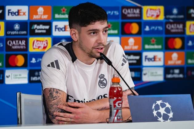 UEFA Champions League 2024 25 League Knockout Play-off Second Leg: Real Madrid Training Session and press conference, PK, Pressekonferenz Federico Valverde of Real Madrid CF seen speaking during the UEFA Champions League 2024 25 League Knockout Play-off Second Leg Training And Press Conference at Ciudad Real Madrid on February 18, 2025 in Madrid, Spain. Valdebebas Ciudad Real Madrid Madrid Spain Copyright: xAlbertoxGardinx AGardin_20250218_Real_Madrid_Training_Press_0324