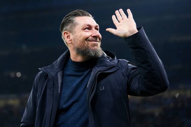 UEFA Champions League: AC Milan v Feyenoord Milan - Feyenoord coach Pascal Bosschaart during the 2nd leg of the knockout phase play-offs of new format of the Champions League 2024 2025. The match is set between AC Milan and Feyenoord at Giuseppe Meazza San Siro on 18 February 2025 in Milan, Italy. Copyright: xYannickxVerhoevenx