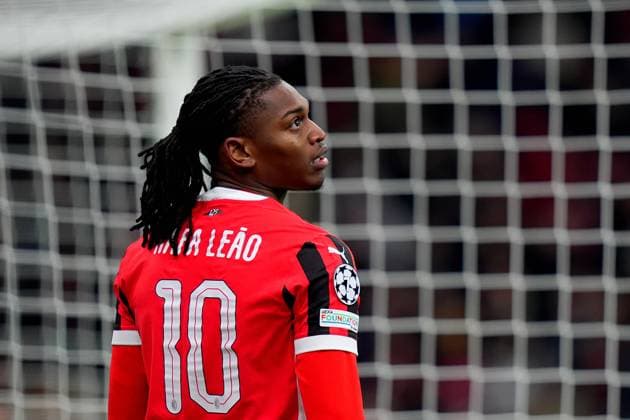 AC MilanÕs Rafael Leao during the Uefa Champions League soccer match between Ac Milan and Feyenoord at the San Siro Stadium in Milan, north Italy - Tuesday , February 18 , 2025. - Soccer .  Copyright: xSpada LaPressex