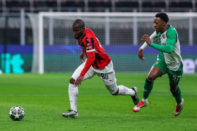 AC Milan vs Feyenoord Rotterdam UEFA Champions League 2024 25 Knockout phase play offs 2nd leg 18 02 2025 Yunus Musah of AC Milan competes for the ball with Antoni Milambo of Feyenoord Rotterdam during UEFA Champions League 2024 25 Knockout phase play offs 2nd leg football match between AC Milan and Feyenoord Rotterdam at San Siro Stadium Copyright: xBEAUTIFULxSPORTS Carabellix