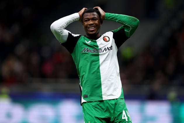 Zepiqueno Redmond (Feyenoord) looks dejected, UEFA Champions League 2024 25 League Knockout Play-off Second Leg, AC Milan v Feyenoord, Stadio Giuseppe Meazza (San Siro), February 18, 2025, Milan, Italy.