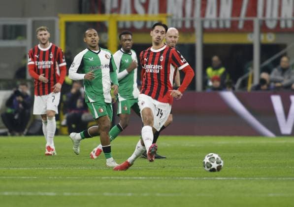 CALCIO - UEFA Champions League - AC Milan vs Feyernood Tijani Reijnders of AC Milan during The UEFA Champions League play offs. Second leg, football match between AC Milan and Feyenoord Rotterdam on 18 February 2025, at â??â??Giuseppe Meazza Stadiumâ??â??, Milan, Italy. Photo Nderim Kaceli. Milan Italy  Copyright: xIPAxSport ABACAx