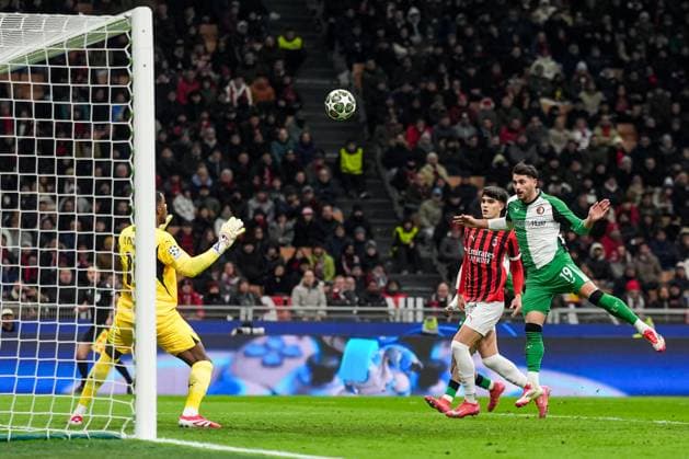 UEFA Champions League: AC Milan v Feyenoord Milan - Julian Carranza of Feyenoord during the 2nd leg of the knockout phase play-offs of new format of the Champions League 2024 2025. The match is set between AC Milan and Feyenoord at Giuseppe Meazza San Siro on 18 February 2025 in Milan, Italy. Copyright: xTomxBodex