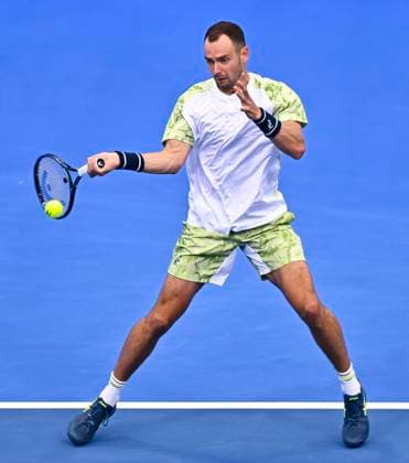 ATP, Tennis Herren QATAR EXXONMOBIL OPEN ROUND OF 32 Roman Safiullin competes in her round of 32 match against Alex De Minaur of Australia during the ATP Qatar ExxonMobil Open 2025 tennis tournament at the Khalifa International Tennis Complex in Doha, Qatar, on February 18, 2025. DOHA Qatar Copyright: xNoushadxThekkayilx