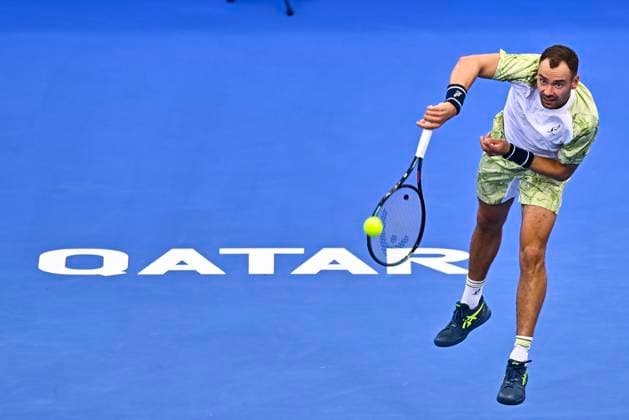 ATP, Tennis Herren QATAR EXXONMOBIL OPEN ROUND OF 32 Roman Safiullin competes in her round of 32 match against Alex De Minaur of Australia during the ATP Qatar ExxonMobil Open 2025 tennis tournament at the Khalifa International Tennis Complex in Doha, Qatar, on February 18, 2025. DOHA Qatar Copyright: xNoushadxThekkayilx