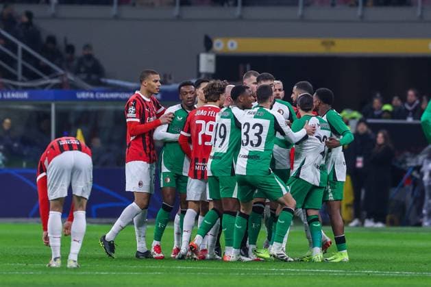 CALCIO - UEFA Champions League - AC Milan vs Feyernood Anis Hadj Moussa of Feyenoord Rotterdam protests during UEFA Champions League 2024 25 Knockout phase play-offs 2nd leg football match between AC Milan and Feyenoord Rotterdam at San Siro Stadium Milan Italy  Copyright: xIPAxSport ABACAx