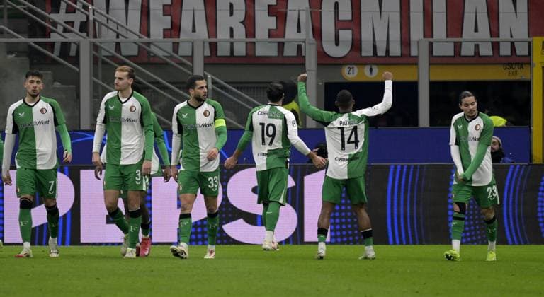 Foto IPP Paolo Bona Milano 18 02 2025 UEFA Champions League di Calcio stagione 2024 2025 partita Milan-Feyenoord Nella foto Julian Carranza esulta dopo il gol del 1-1 Italy Photo Press Worldwide Copyright italy Italy ITALY  Copyright: xR4924_italyphotopressx