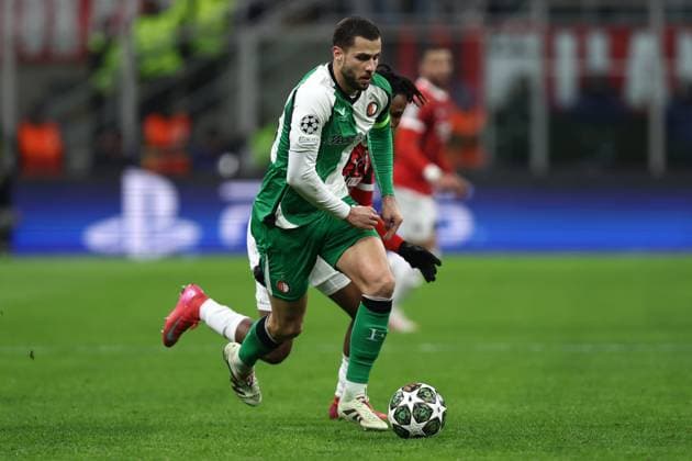Ac Milan - Feyenoord David Hancko of Feyenoord in action during the UEFA Champions League 2024 25 League Knockout Play-off Second Leg match between AC Milan and Feyenoord at Stadio Giuseppe Meazza on February 18, 2025 in Milan, Italy . Milano Stadio Giuseppe Meazza Italy Copyright: xMarcoxCanonierox