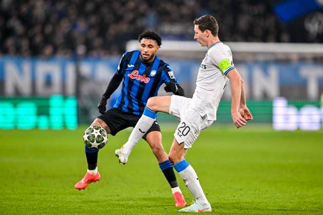 Atalanta v Club Brugge - UEFA Champions League BERGAMO, ITALY - FEBRUARY 18 : Vanaken Hans midfielder of Club Brugge in action during the UEFA Champions League 2024 25 knockout phase play-off match second leg between Atalanta and Club Brugge on February 18, 2025 in Bergamo, Italy, 18 02 2025 Bergamo Italy  Copyright: xJanxDexMeuleneirx