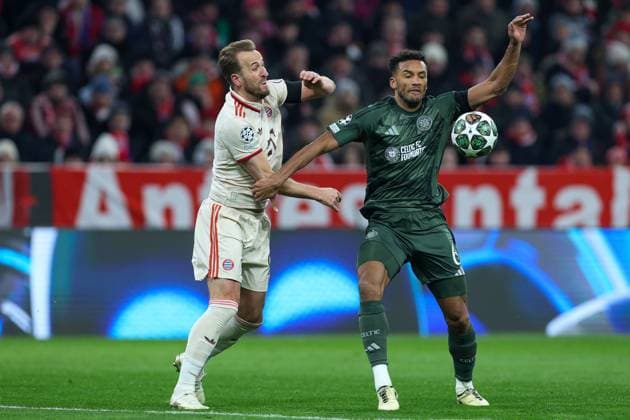 Soccer Champions League Play off FC Bayern Munich Celtic Glasgow on 18 02 2025 at the Allianz Arena in Munich Harry Kane Munich , left Auston Trusty Glasgow , right xMSx