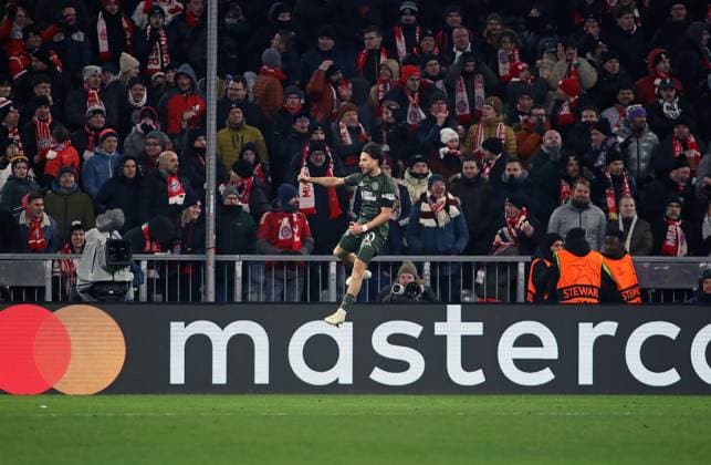 Football, Men, Champions League, Season 2024 2025, FC Bayern Munich Celtic Glasgow, Allianz Arena, Play off second leg 0 1 by Nicolas Kühn Kuehn Celtic Glasgow , Goal, Cheering jump