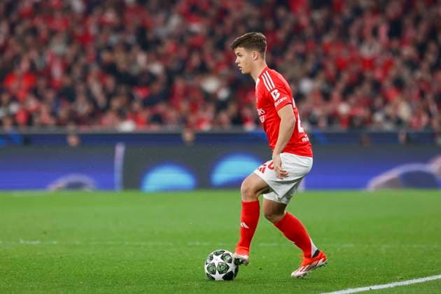 Estadio da Luz LISBON, PORTUGAL - FEBRUARY 18: Samuel Dahl of Benfica during the UEFA Champions League 2024 25 League Knockout Play-off second leg match between SL Benfica and AS Monaco at Estadio da Luz on February 18, 2025 in Lisbon, Portugal. (Photo by Valter Gouveia Sports Press Photo Getty Images) UEFA Champions League - SL Benfica vs AS Monaco (Sports Press Photo SPP) Copyright: xSportsxPressxPhotox xSPPx spp-en-SpPrPh-spp_VGA_180225-2747