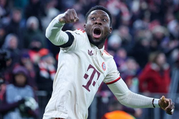Soccer Champions League Play off FC Bayern Munich Celtic Glasgow on 18 02 2025 at the Allianz Arena in Munich Goal celebration to 1 1 by Alphonso Davies Munich xMSx
