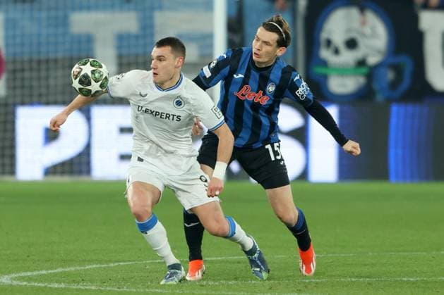 FERRAN JUTGLA, Brugge, MARTEN DE ROON, Atalanta, Champions League, 2024-25, Atalanta vs Bruges 1-3, 18-02-2025, Contrasto, Action CHAMPIONS LEAGUE 2024-25 ATALANTA-BRUGGE 1-3