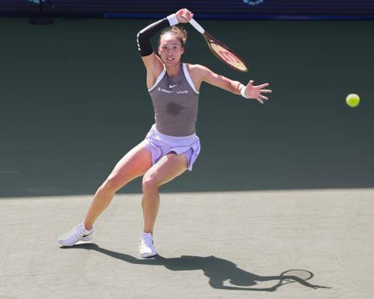 Qinwen Zheng CHN , Dubai Duty Free Tennis Championships, Dubai, U A E Copyright: xJuergenxHasenkopfx