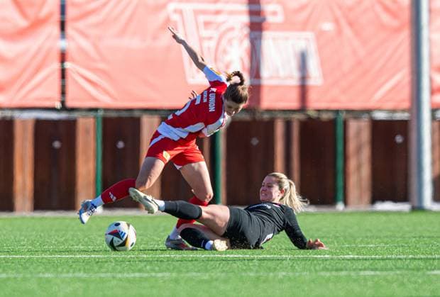 Soccer, Women, Season 2024 2025, Test match, 1 FC Union Berlin FC Viktoria 1889 Berlin, f l Celine Frank 1 FC Union , Natalia Stulin Viktoria Berlin , 19 02 2025, Copyright: xSebastianxRäppold MatthiasxKochx