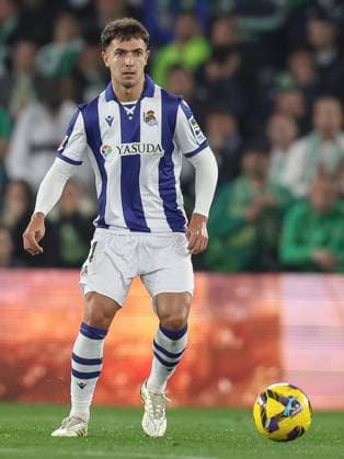 ESP: Real Betis-Real Sociedad. LaLiga EA Sports, date 24 Martin Zubimendi of Real Sociedad during the La Liga EA Sports match between Real Betis and Real Sociedad played at Benito Villamarin Stadium on February 16, 2025 in Sevilla, Spain. kpng Copyright: xAntonioxPozox xPRESSINPHOTOx AP_240216_559