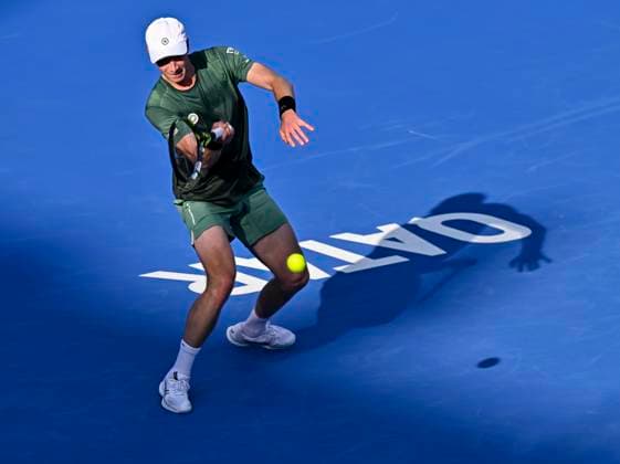 ATP, Tennis Herren QATAR EXXONMOBIL OPEN ROUND OF 16 Botic Van De Zandschulp of Netherlands competes in her round of 16 match against Alex De Minaur of Australia during the ATP Qatar ExxonMobil Open 2025 tennis tournament at the Khalifa International Tennis Complex in Doha, Qatar, on February 19, 2025. DOHA Qatar Copyright: xNOUSHADx