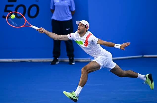 ATP, Tennis Herren QATAR EXXONMOBIL OPEN ROUND OF 16 Nuno Borges of Portugal competes in her round of 16 match against Andrey Rubble during the ATP Qatar ExxonMobil Open 2025 tennis tournament at the Khalifa International Tennis Complex in Doha, Qatar, on February 19, 2025. DOHA Qatar Copyright: xNOUSHADx