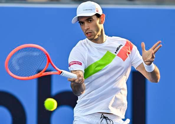 ATP, Tennis Herren QATAR EXXONMOBIL OPEN ROUND OF 16 Nuno Borges of Portugal competes in her round of 16 match against Andrey Rubble during the ATP Qatar ExxonMobil Open 2025 tennis tournament at the Khalifa International Tennis Complex in Doha, Qatar, on February 19, 2025. DOHA Qatar Copyright: xNOUSHADx