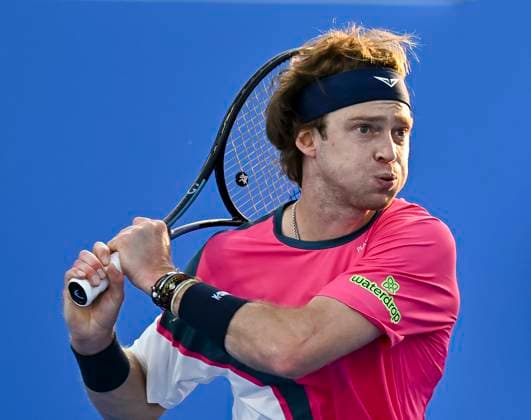 ATP, Tennis Herren QATAR EXXONMOBIL OPEN ROUND OF 16 Andrey Rubble competes in her round of 16 match against Nuno Borges of Portugal during the ATP Qatar ExxonMobil Open 2025 tennis tournament at the Khalifa International Tennis Complex in Doha, Qatar, on February 19, 2025. DOHA Qatar Copyright: xNOUSHADx