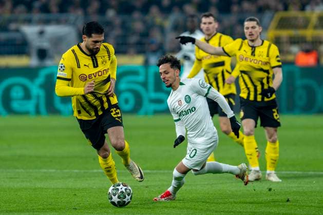 19 02 2025, Borussia Dortmund vs Sporting Lisbon, UEFA Champions League, play-off second leg Dortmunds Emre Can l and Lisbons Biel fight for the ball Important note In accordance with UEFA regulations, it is prohibited to use or have used photographs taken in the stadium and or of the match in the form of sequential images and or video-like photo series Copyright: xBahhoxKarax
