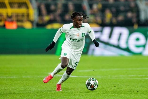 UEFA Champions League Borussia Dortmund Sporting Clube de Portugal Lisbon 19 02 2025 Geovany Quenda Sporting Clube de Portugal Lisbon, 57 on the ball, cut-out UEFA Champions League Borussia Dortmund Sporting Clube de Portugal Lisbon, Dortmund, SIGNAL IDUNA PARK on 19 02 2025 Copyright: xBEAUTIFULxSPORTS Wunderlx